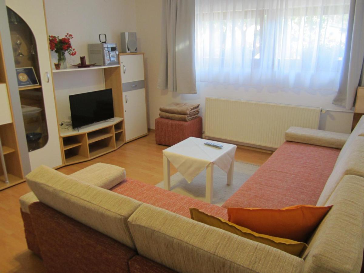 Apartman Tim Ossero Esterno foto