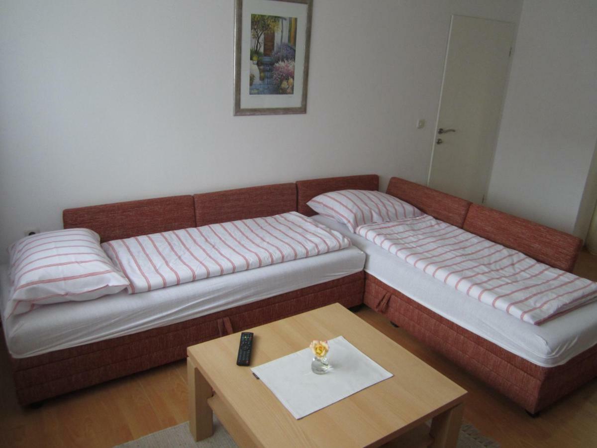 Apartman Tim Ossero Esterno foto