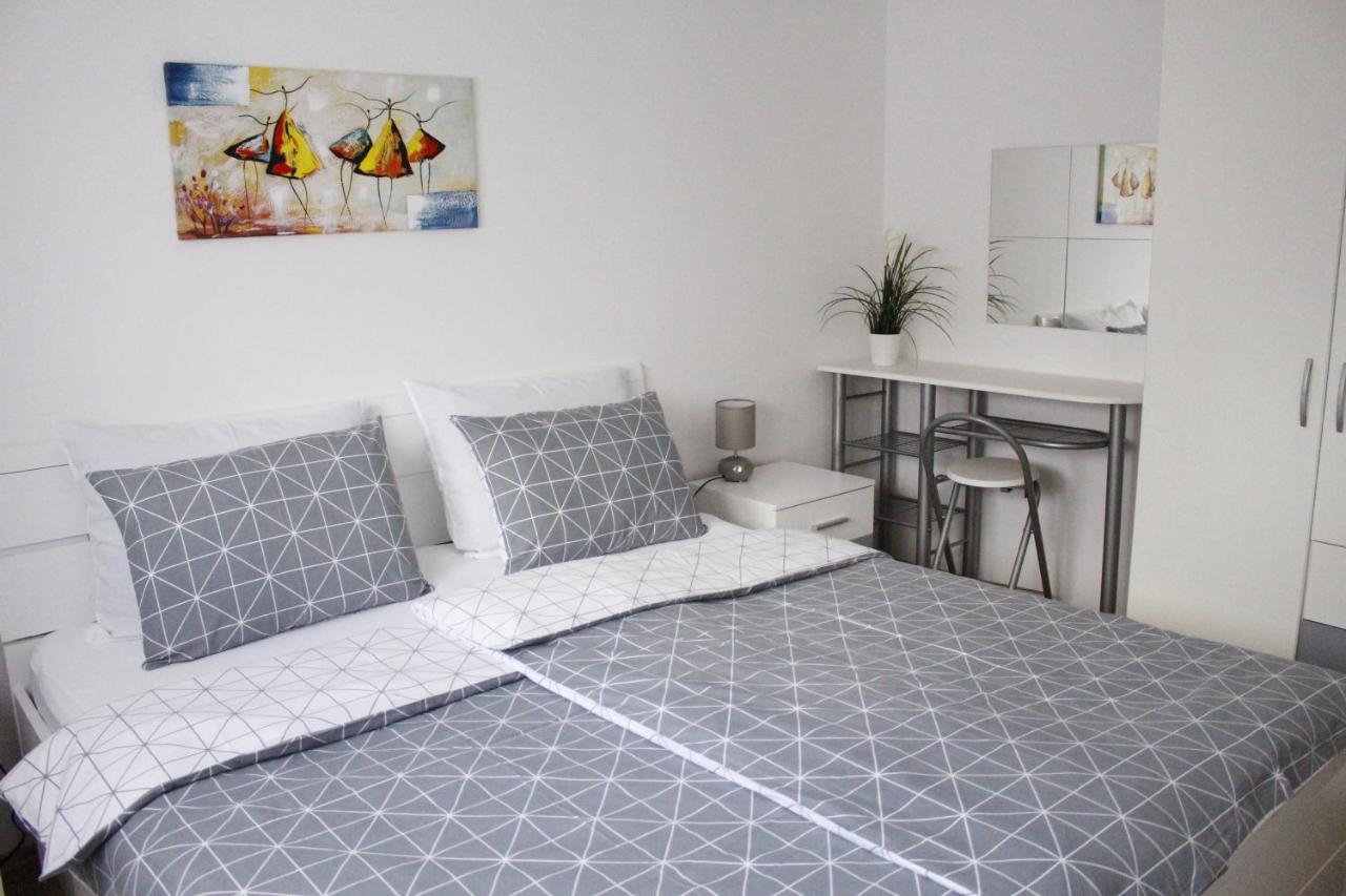 Apartman Tim Ossero Esterno foto